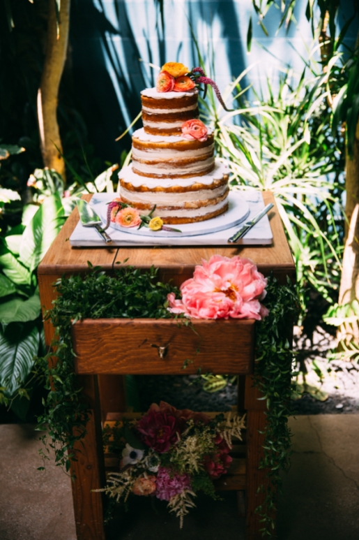 Wedding cake photographed by Bright Bird Wedding Photography