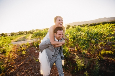 bride-and-groom-in-vineyard